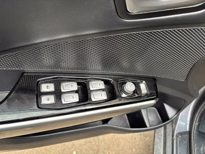 2018 SsangYong Tivoli 1.6 STD DIESEL 4X2 AT 5P.