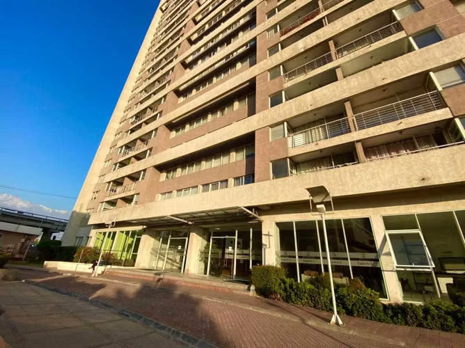 Arriendo San Joaquin a pasos de metro (180173) - Imagen 2