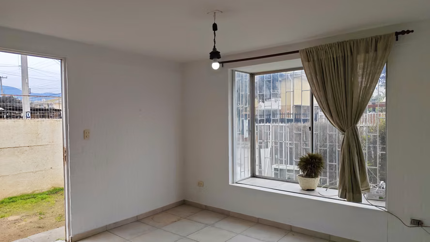 VENDO ACOGEDORA CASA EN LIMACHE