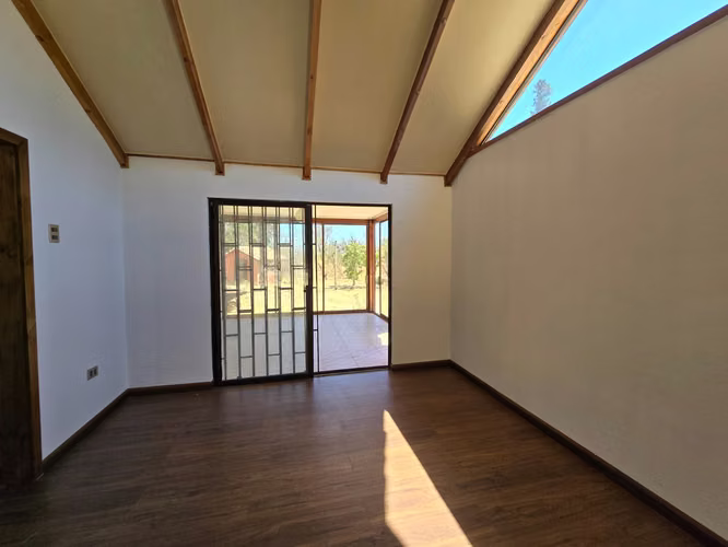 Se Vende Parcela con Dos Casas en Comuna de Talagante