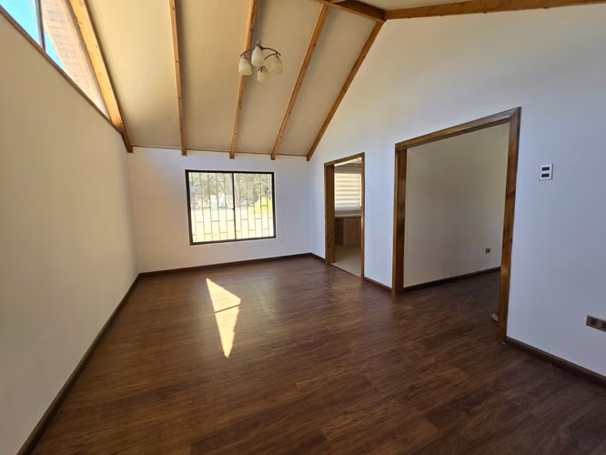 Se Vende Parcela con Dos Casas en Comuna de Talagante