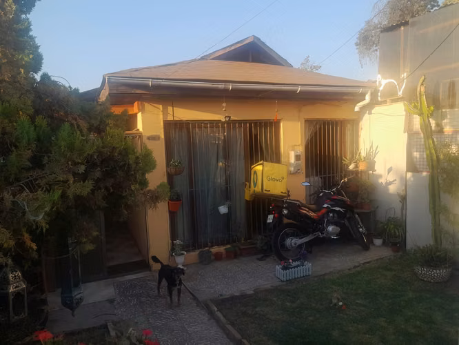 Gestimob vende casa con local comercial de 325mt2, en Portales.
