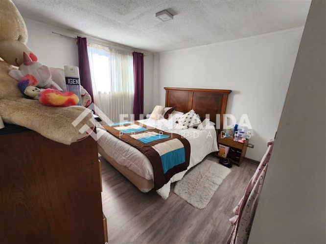 Casa en venta de 5 dorm. en El Bosque