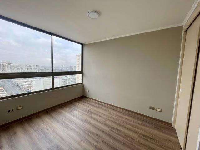 Arriendo departamento 1 dorm. en calle Portugal - Imagen 8