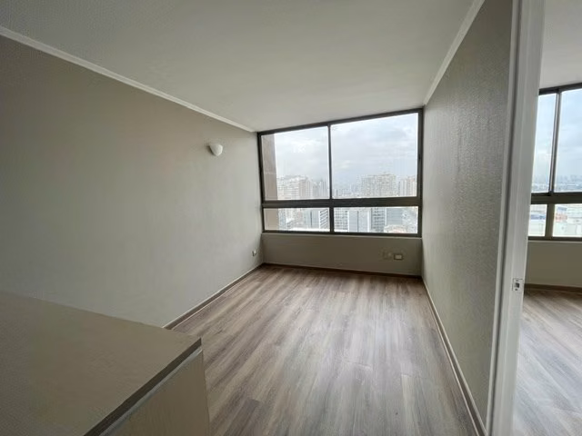 Arriendo departamento 1 dorm. en calle Portugal - Imagen 5