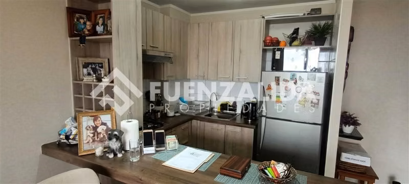 Departamento en Venta de 2 Dorm. 2 Baños, en Macul