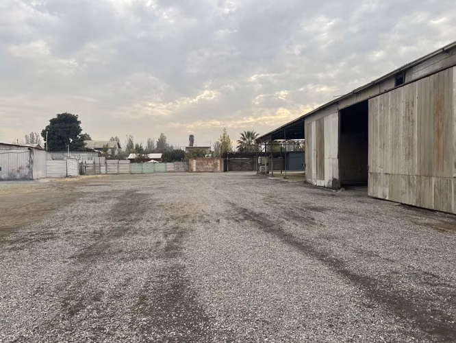 GRAN Bodega Industrial y oficinas 5000m² en Lampa