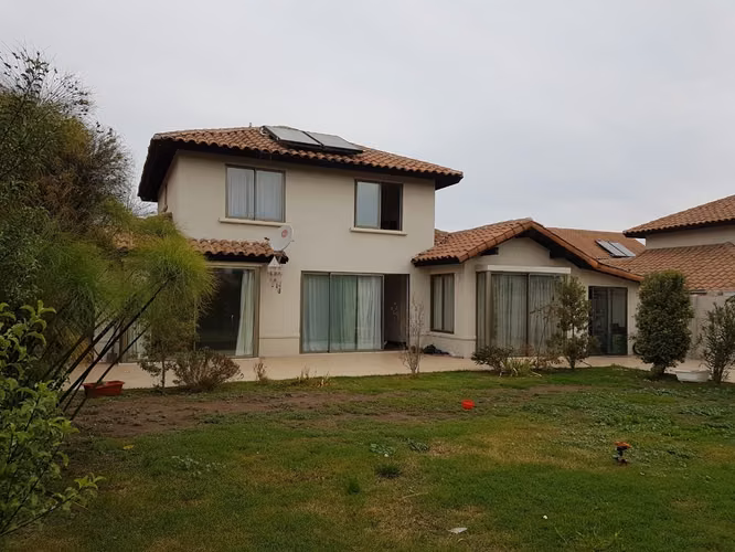 Casa se vende en condominio - Imagen 2