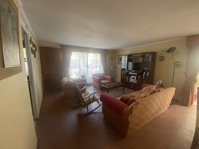 CÓMODA CASA A LA VENTA - Imagen 6