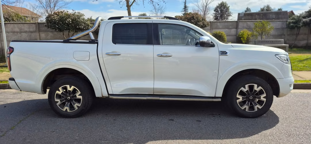 Poer Plus 4x4 Automática "Tope de Linea" - Imagen 5
