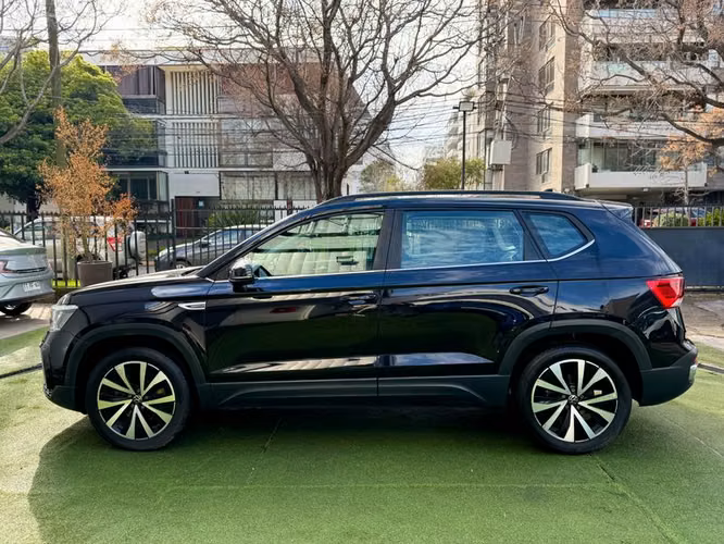 VOLKSWAGEN TAOS NUEVO TSI AT COMFORTLINE SKY - 2024 | 2964 - Imagen 4