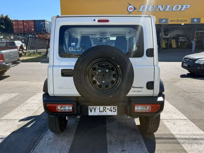 SUZUKI JIMNY 2026