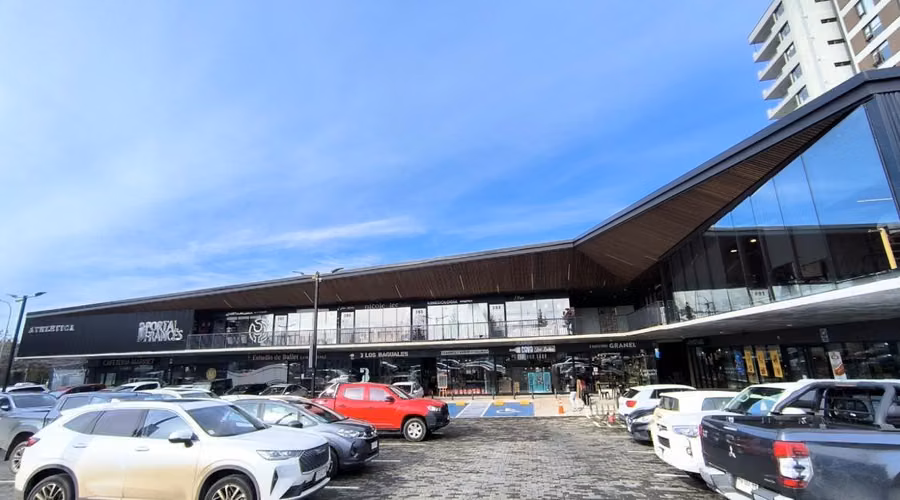 Arrendamos Excelente Local Comercial Portal De La Frontera Temuco