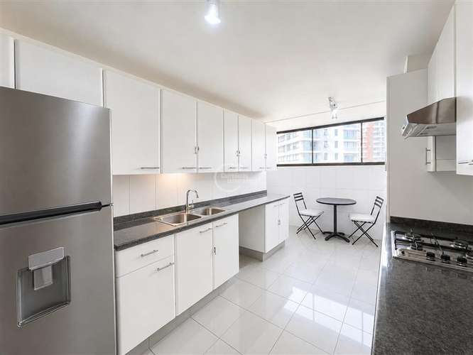 Departamento en venta de 3 dorm. en Las Condes - Imagen 14