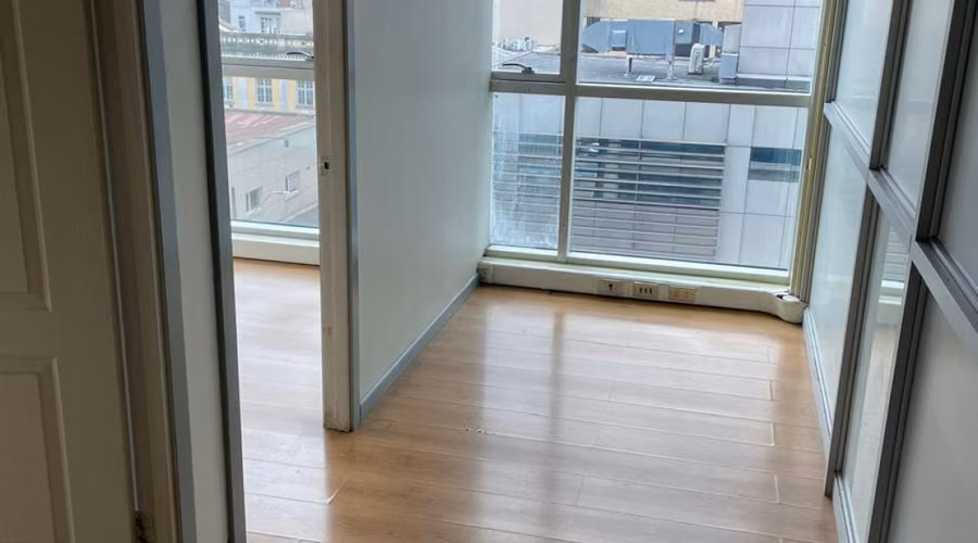 Arrendamos Oficina Amplia Edificio Prat Temuco