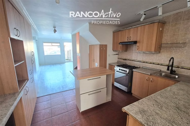 Casa centrica en arriendo de 3 dormitorios en Puerto Varas