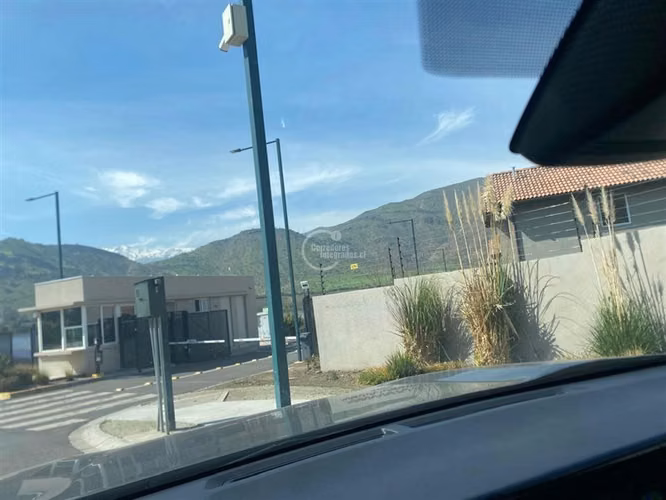 Casa en arriendo, 3 dormitorios, Aires de Chicureo, Colina
