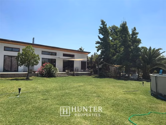 Casa en venta de 2 dorm. 3 B en Paine Champa