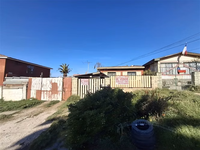 Casa en venta de 3 dorm. en Cartagena