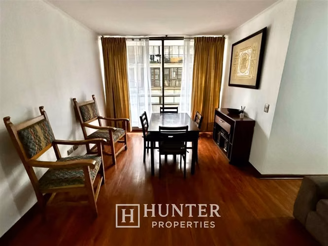 Arriendo depto amoblado 2d 2b bod., Metro Santa Lucía - Imagen 4