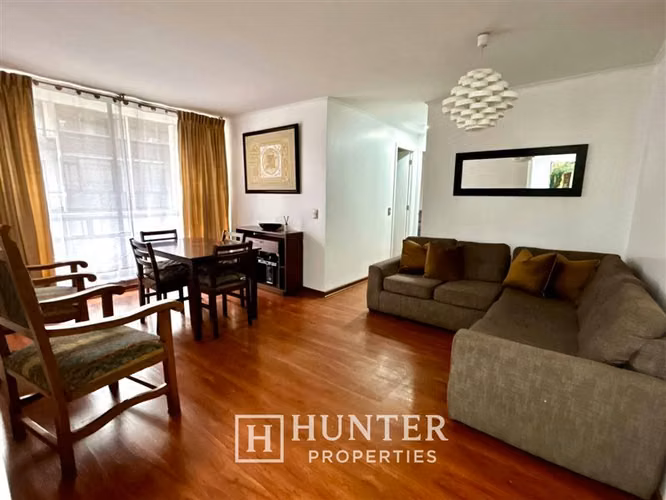 Arriendo depto amoblado 2d 2b bod., Metro Santa Lucía - Imagen 2