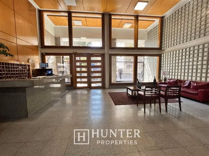 Arriendo depto amoblado 2d 2b bod., Metro Santa Lucía - Imagen 16