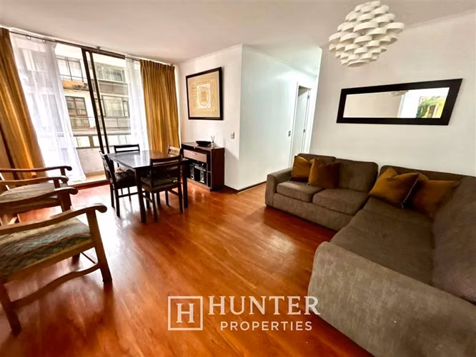 Arriendo depto amoblado 2d 2b bod., Metro Santa Lucía