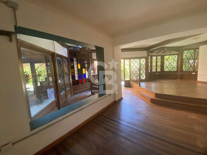 Casa Comercial en 9 Norte: Visibilidad y Espacios Amplios