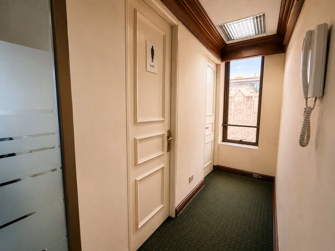 Amplia Oficina En Arriendo | 263 M2 | Metro U De Chile - Imagen 14