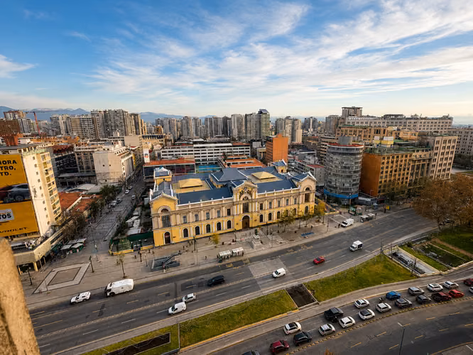 Amplia Oficina En Arriendo | 263 M2 | Metro U De Chile - Imagen 9
