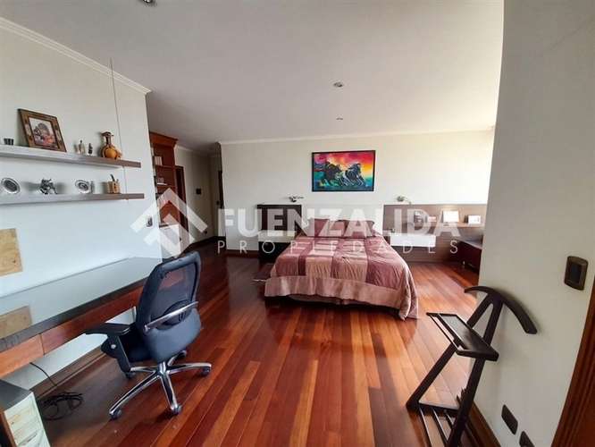Departamento en venta de 5 dorm. en Lo Barnechea - Imagen 5