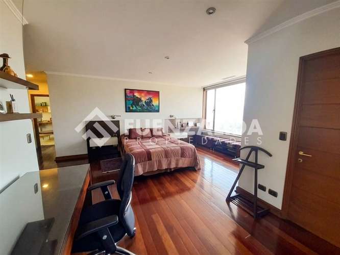 Departamento en venta de 5 dorm. en Lo Barnechea - Imagen 3
