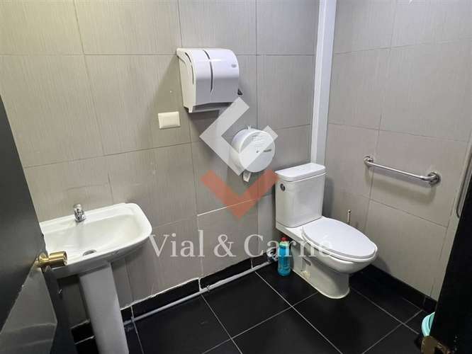 Local Comercial en arriendo en Santiago - Imagen 12