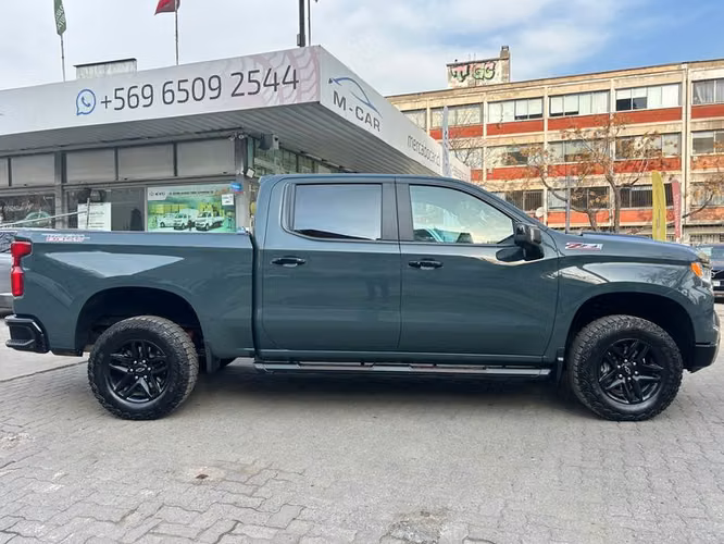 CHEVROLET SILVERADO CC LT TB 5.3L - 2025 | 4306