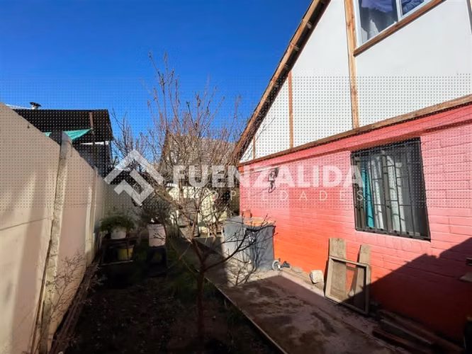 Casa en venta de 3 dorm. en Maipú