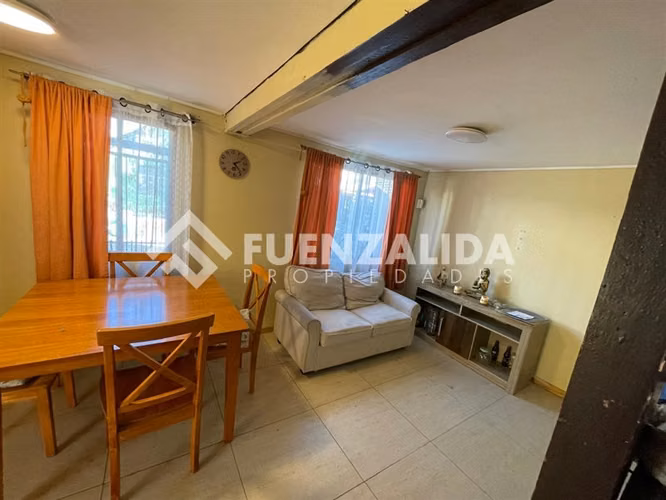 Casa en venta de 3 dorm. en Maipú