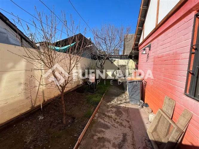 Casa en venta de 3 dorm. en Maipú