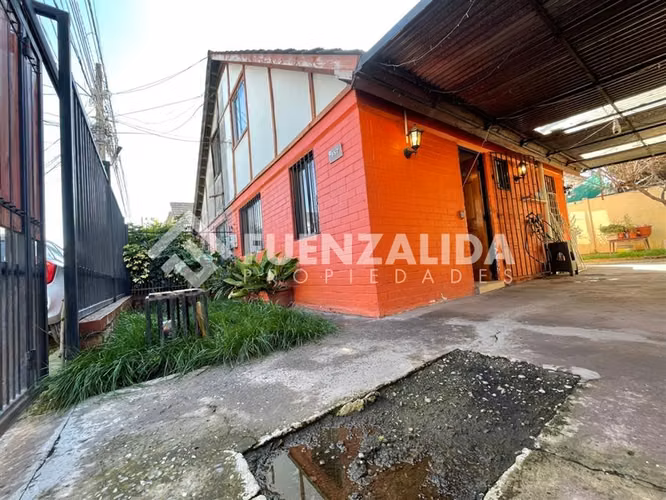 Casa en venta de 3 dorm. en Maipú