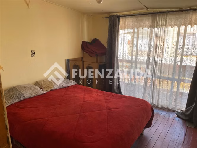 Casa venta 3 dorm. 1 baño, patio, en San Bernardo
