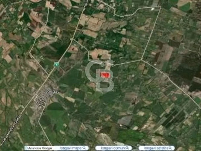 Fundo Agrícola 74 há con riego inscrito en Longaví