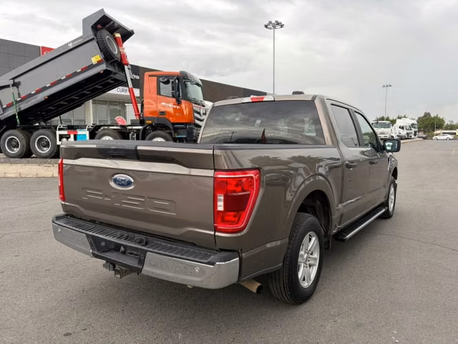 FORD F-150 3.3 CC XLT AT DESCUENTA IVA