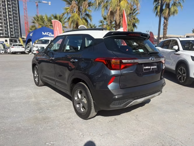KIA SELTOS 1.6 EX MT