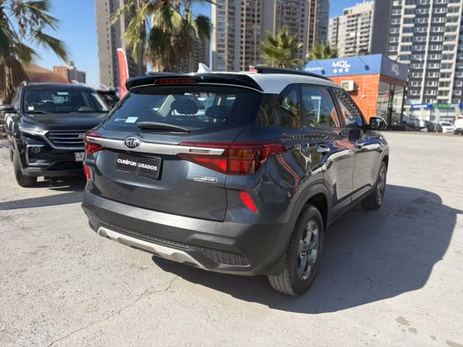 KIA SELTOS 1.6 EX MT