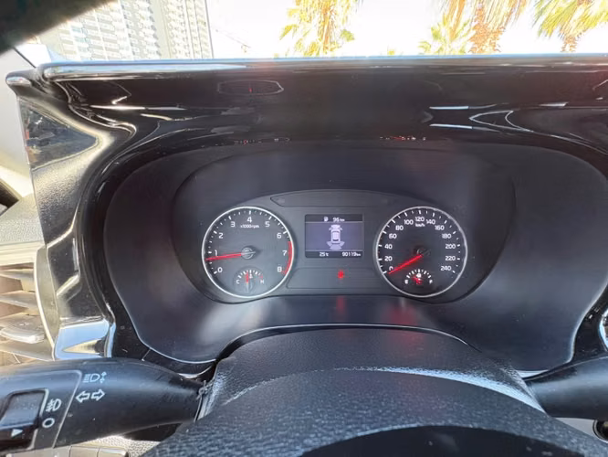 KIA SELTOS 1.6 EX MT