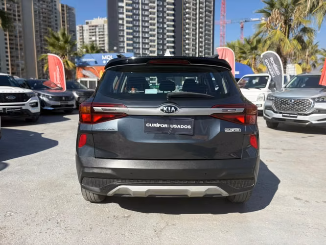 KIA SELTOS 1.6 EX MT