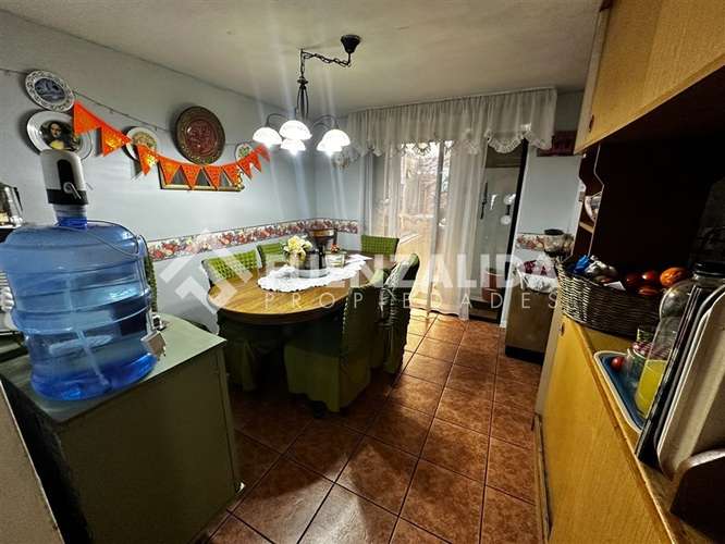 Casa en venta de 5 dorm con Negocio en Ciudad Satelite Maipú - Imagen 8