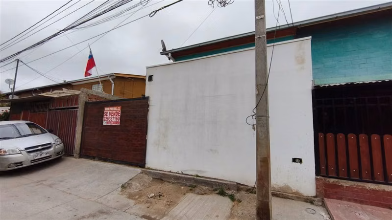 Casa en venta de 4 dorm. en Curacaví