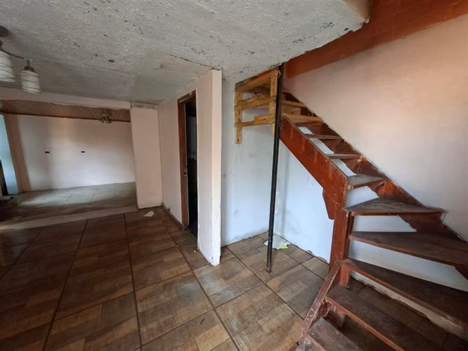 Casa en venta de 4 dorm. en Curacaví
