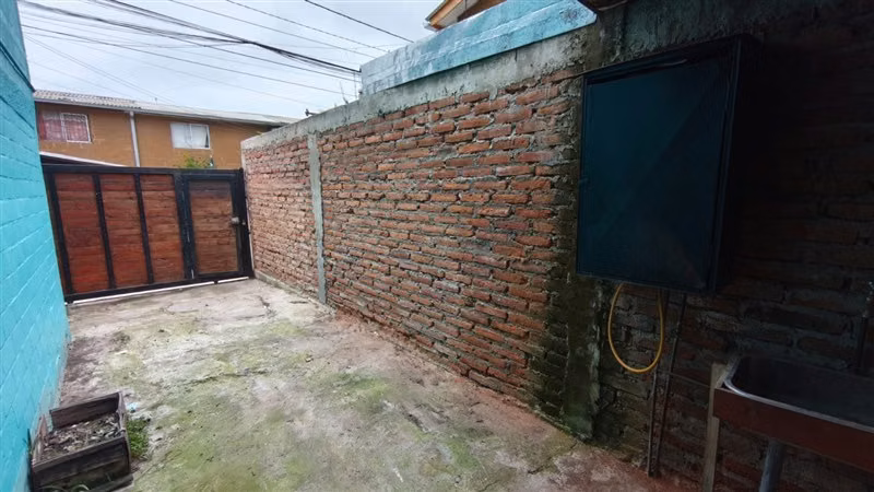 Casa en venta de 4 dorm. en Curacaví