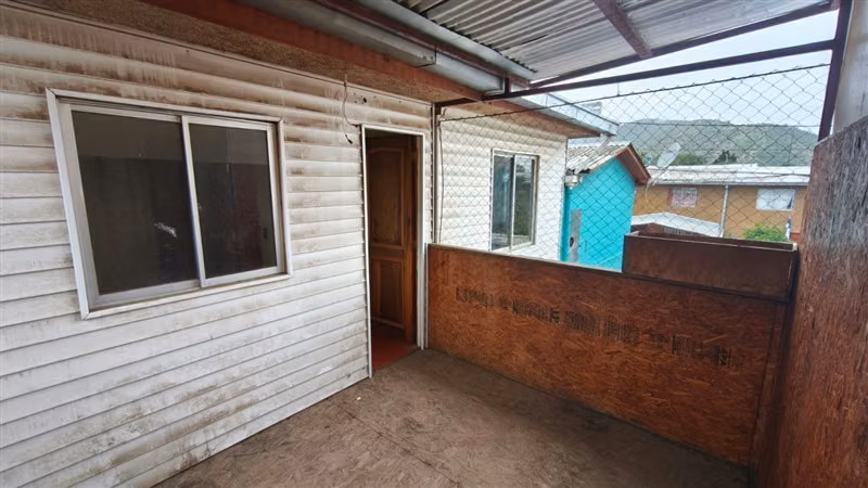 Casa en venta de 4 dorm. en Curacaví